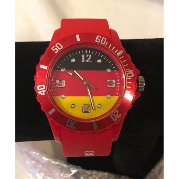 2018 World Cup Watch - Picture 1 of 3